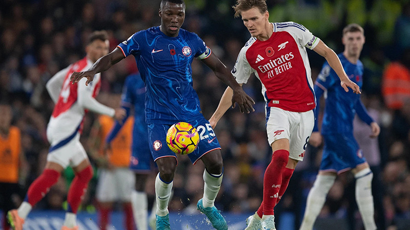 EFL Championship: Chelsea vs Arsenal 3h ngày 15/1 2 Soikeo